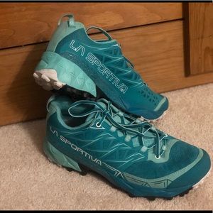 LA Sportiva ortholite mountain running sneakers.